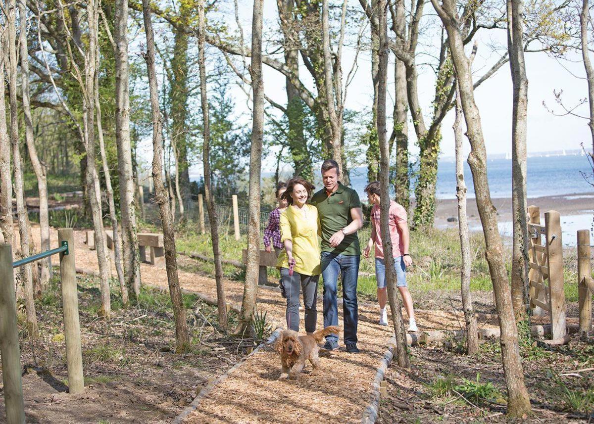 Woodside Bay Lodge Retreat Wootton Bridge  Exteriér fotografie