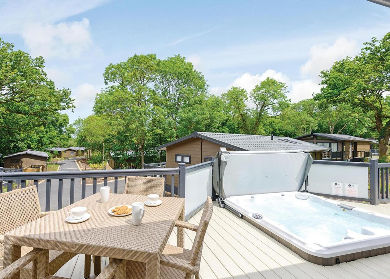 Woodside Bay Lodge Retreat Wootton Bridge  Exteriér fotografie